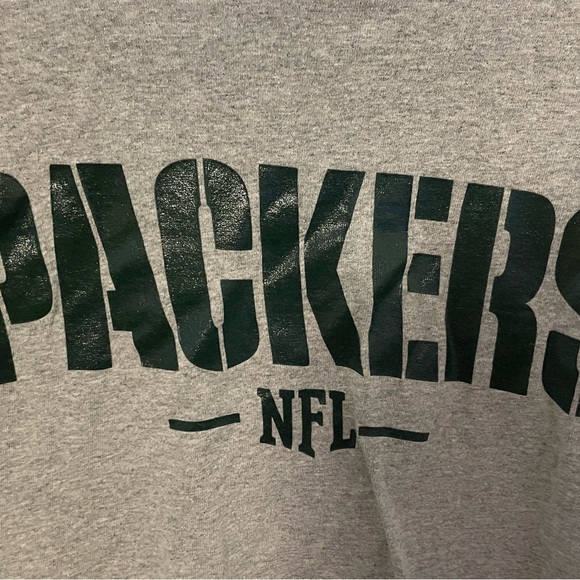 Green Bay Packers Long Sleeve Shirt Men’s Large NFL Team Apparel Gray Logo Tee - Picture 2 of 6